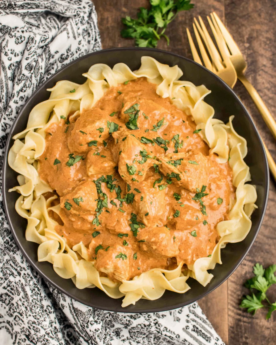 Ungarisches Hähnchen-Paprikasch Rezept